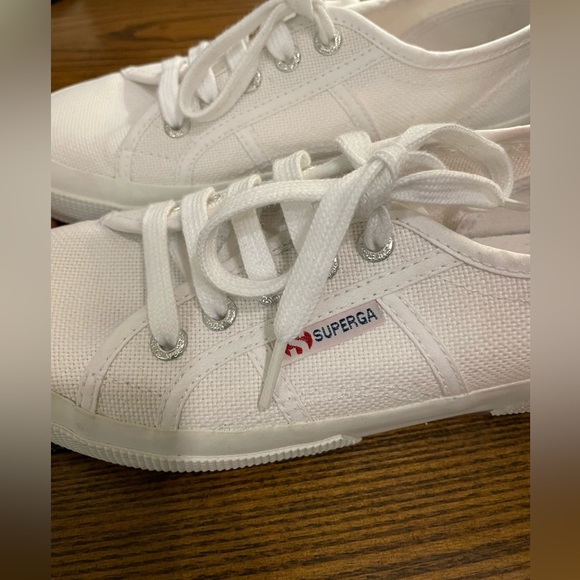 Superga classic white sneakers - Picture 6 of 9